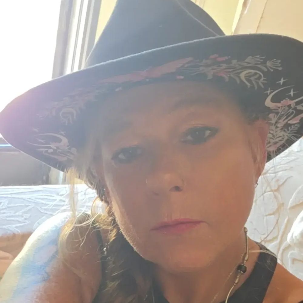 kittykat870.bsky.social profile picture