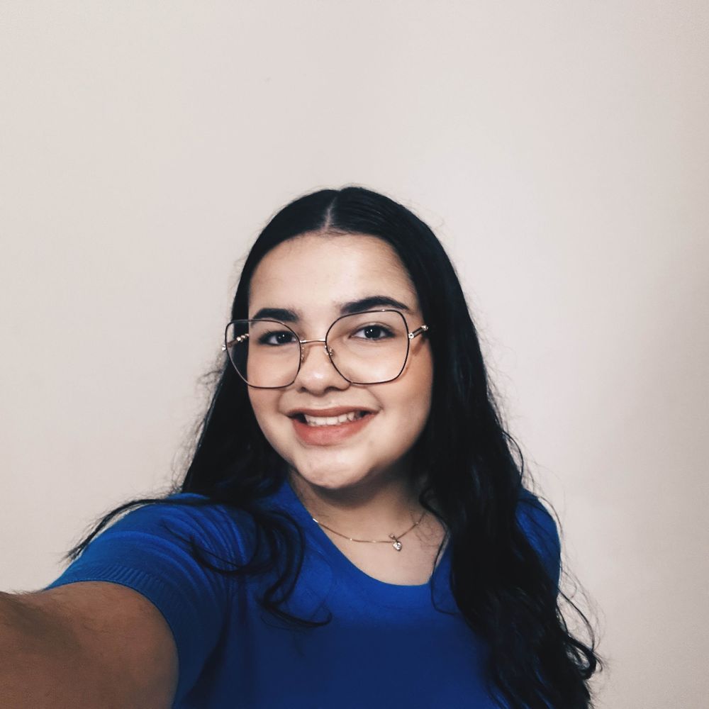 Ana Lu:)