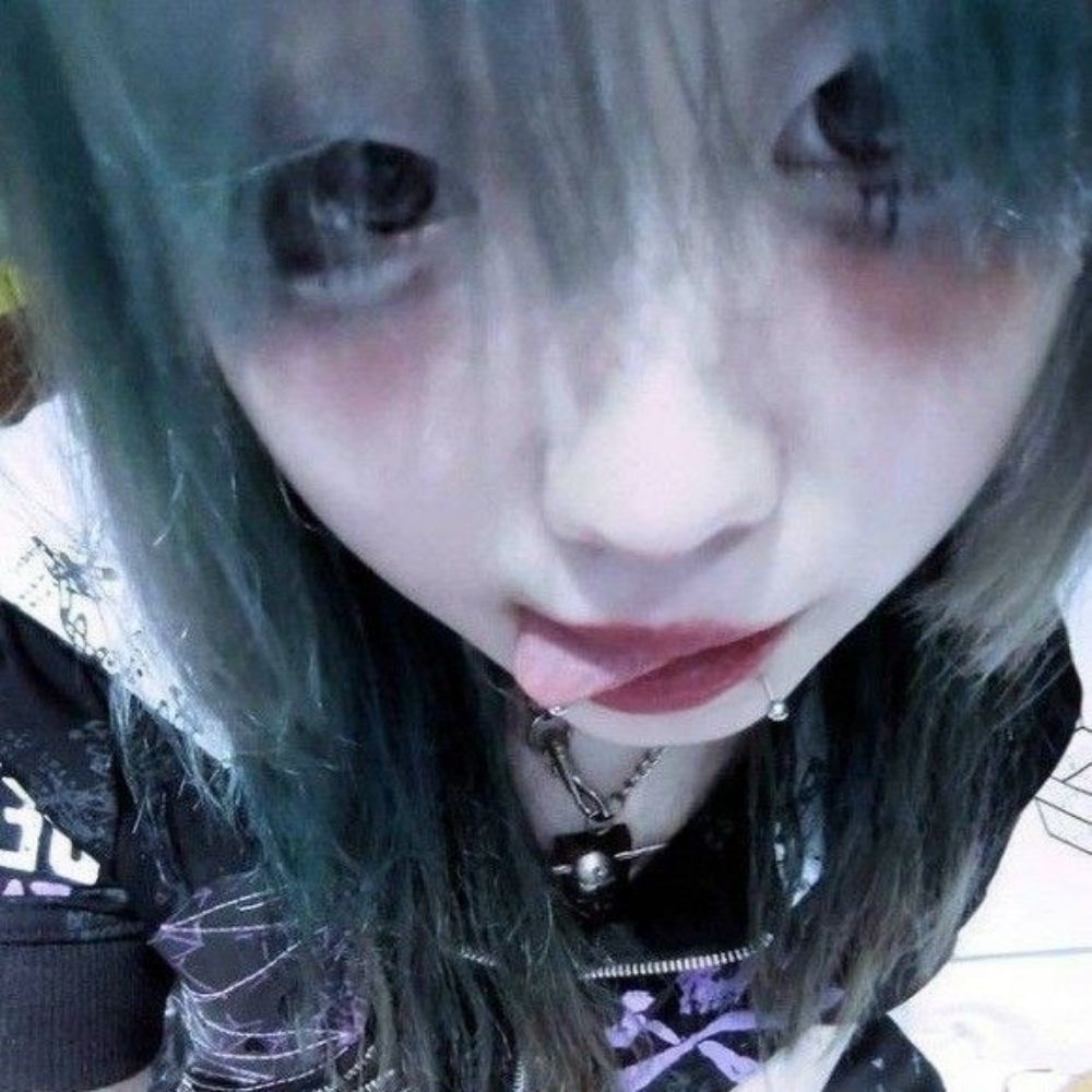 Nazu ꩜_꩜