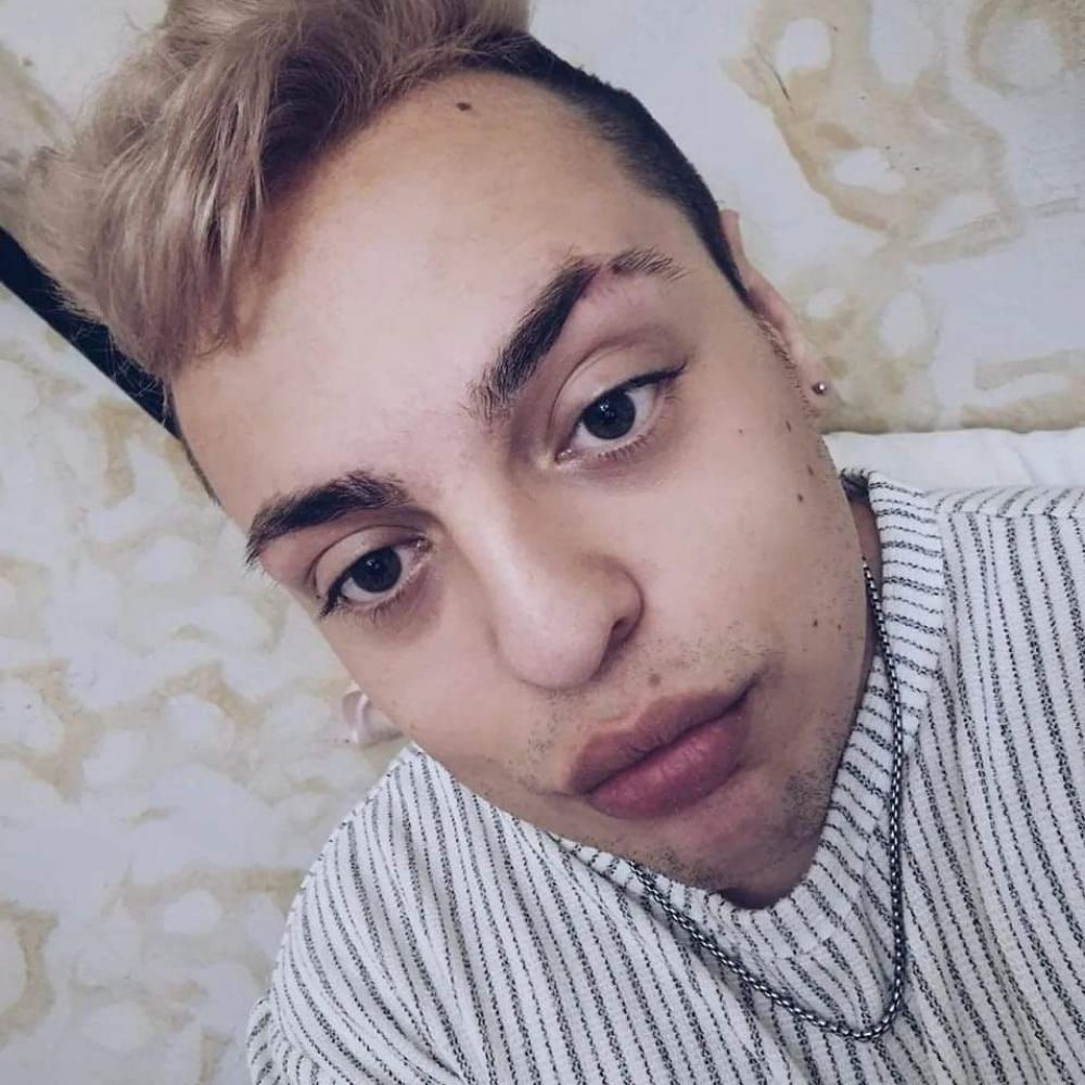Bored Guy 🏳️‍🌈
