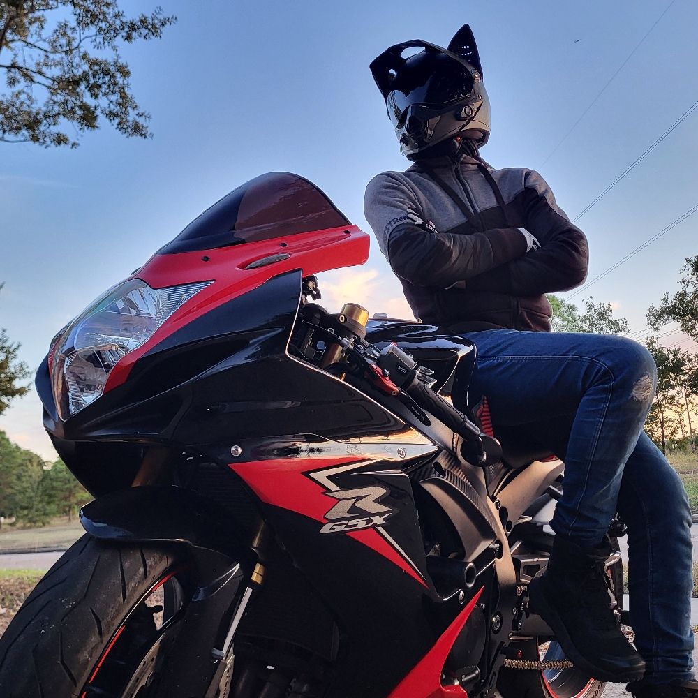 Kasstra | She/Her