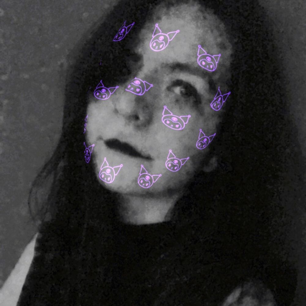 ∴