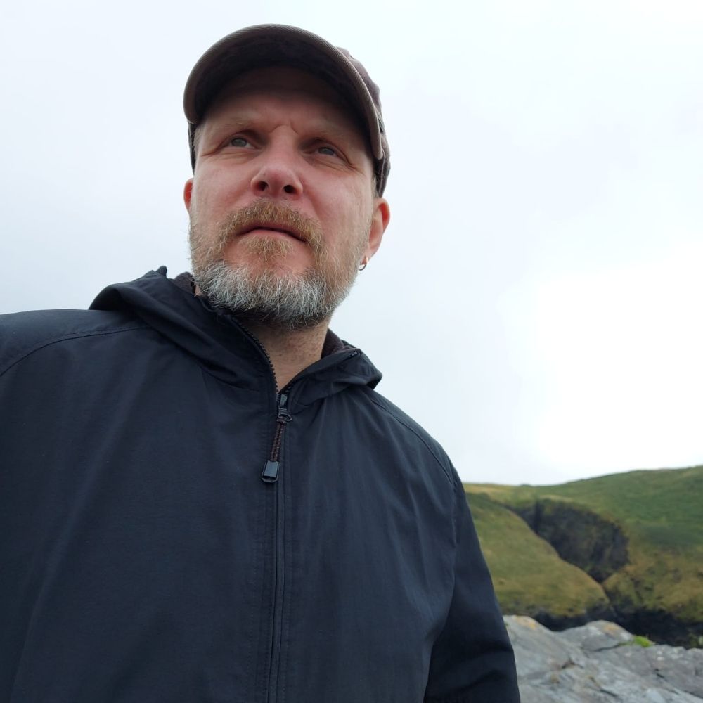 Dan Hallett
