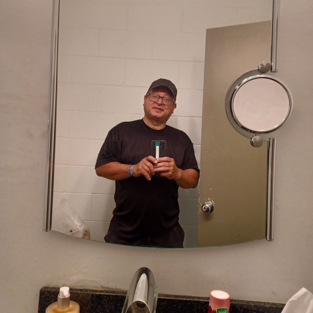 hamilton12345.bsky.social profile picture
