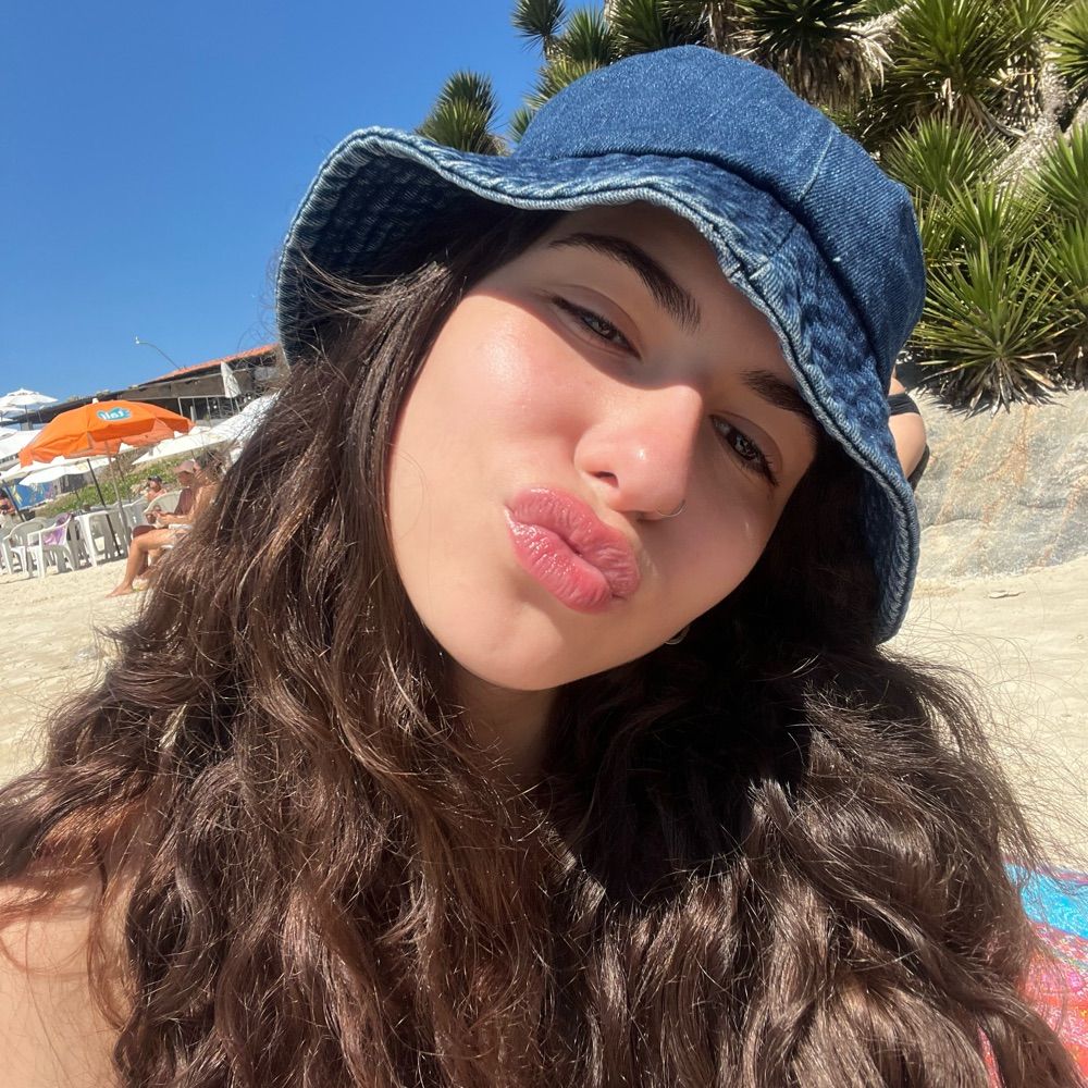 laura 