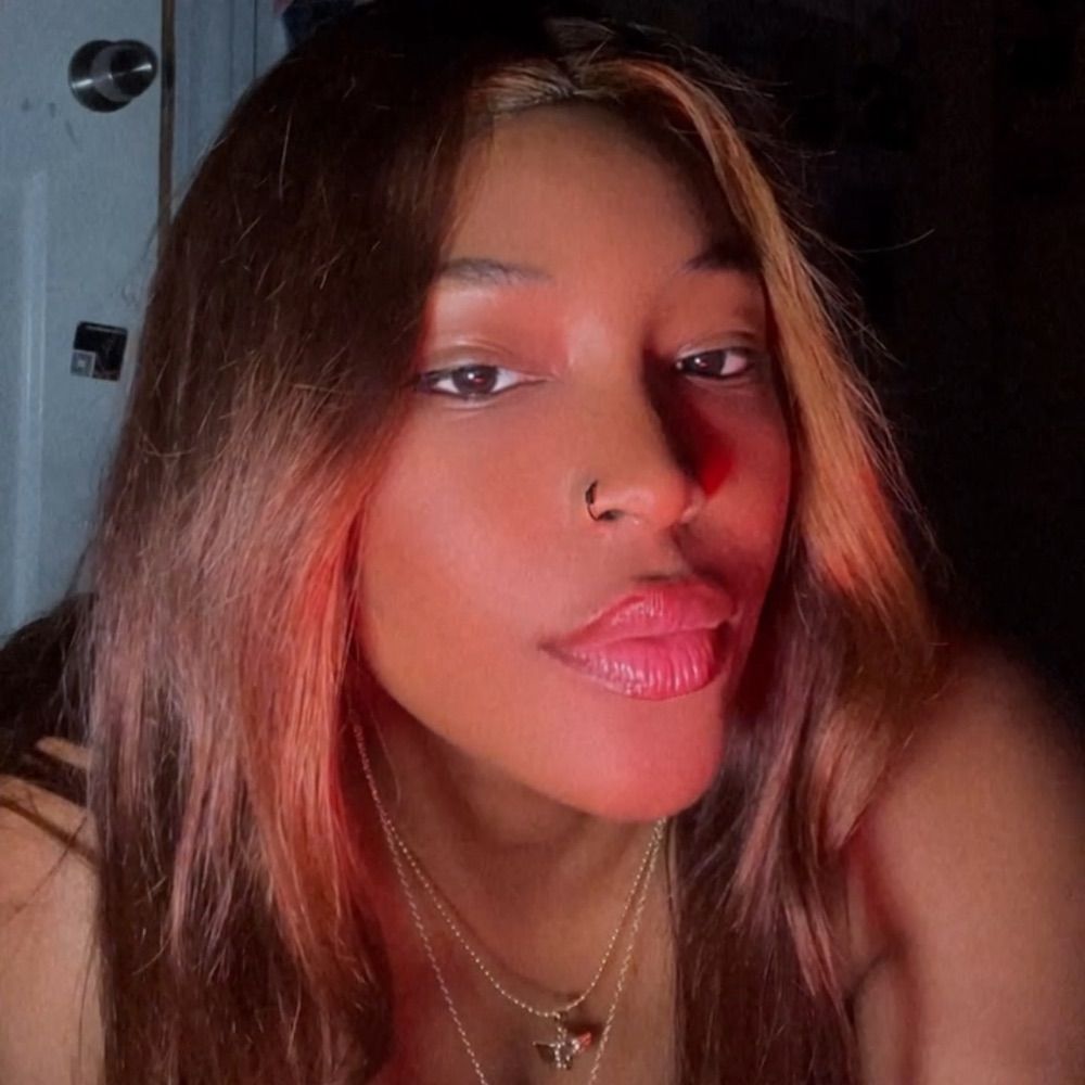nene🖤