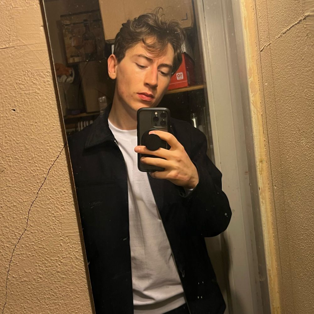 Gavin DeBrun