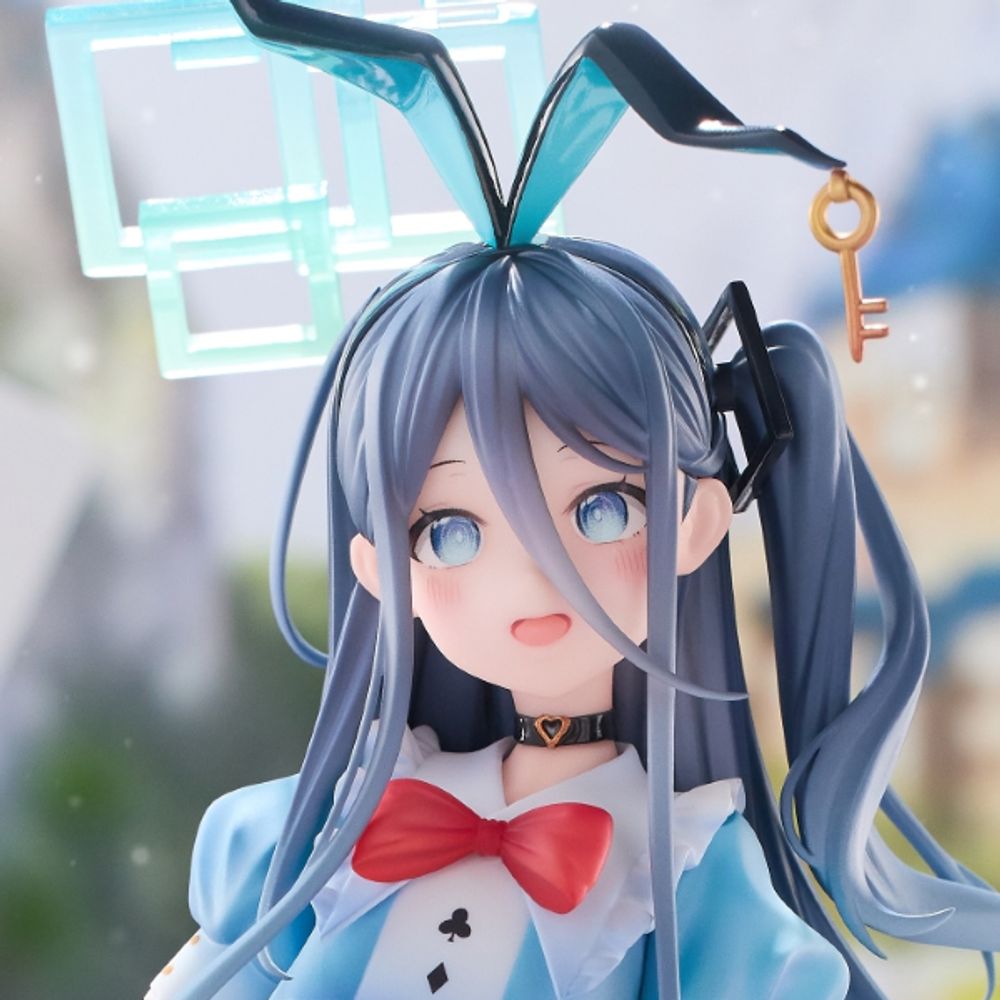 蒼月アオキ