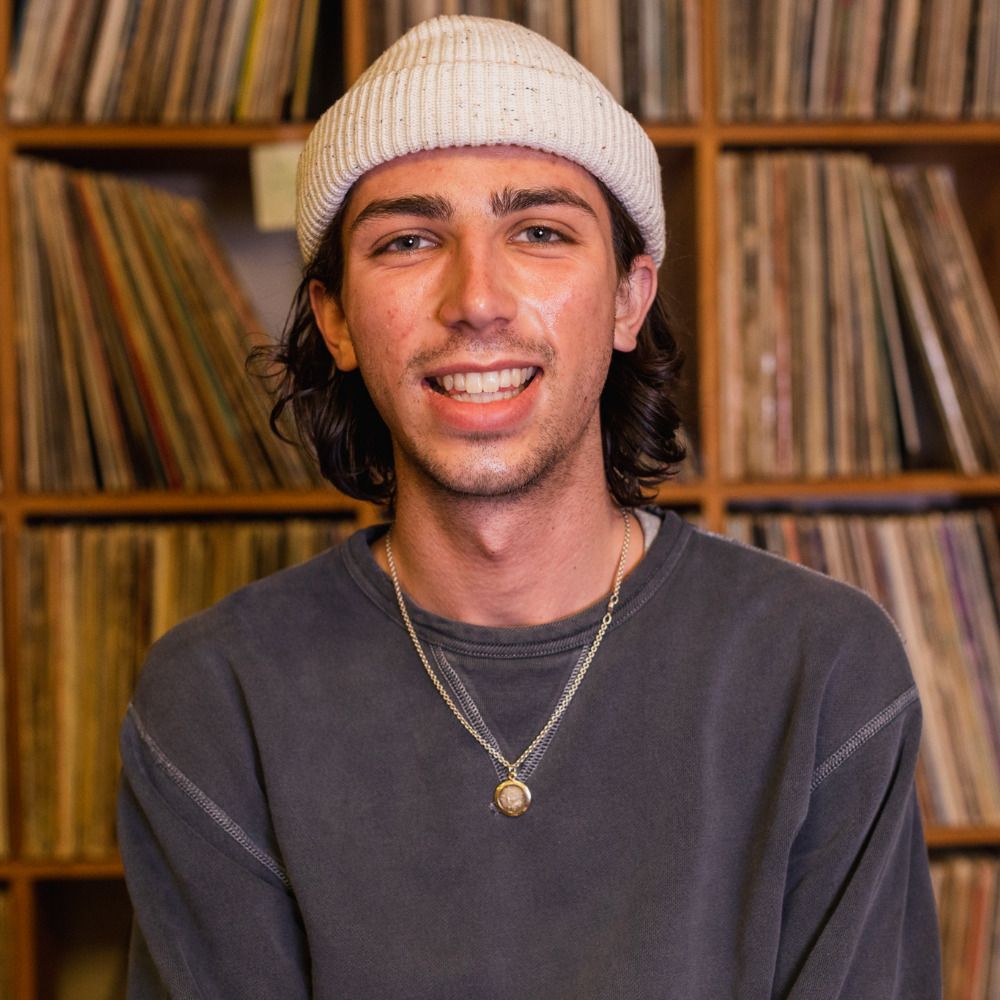average alex g enjoyer