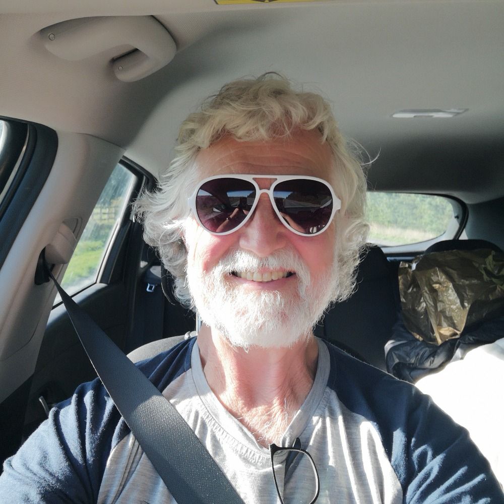 Dan Bloomer