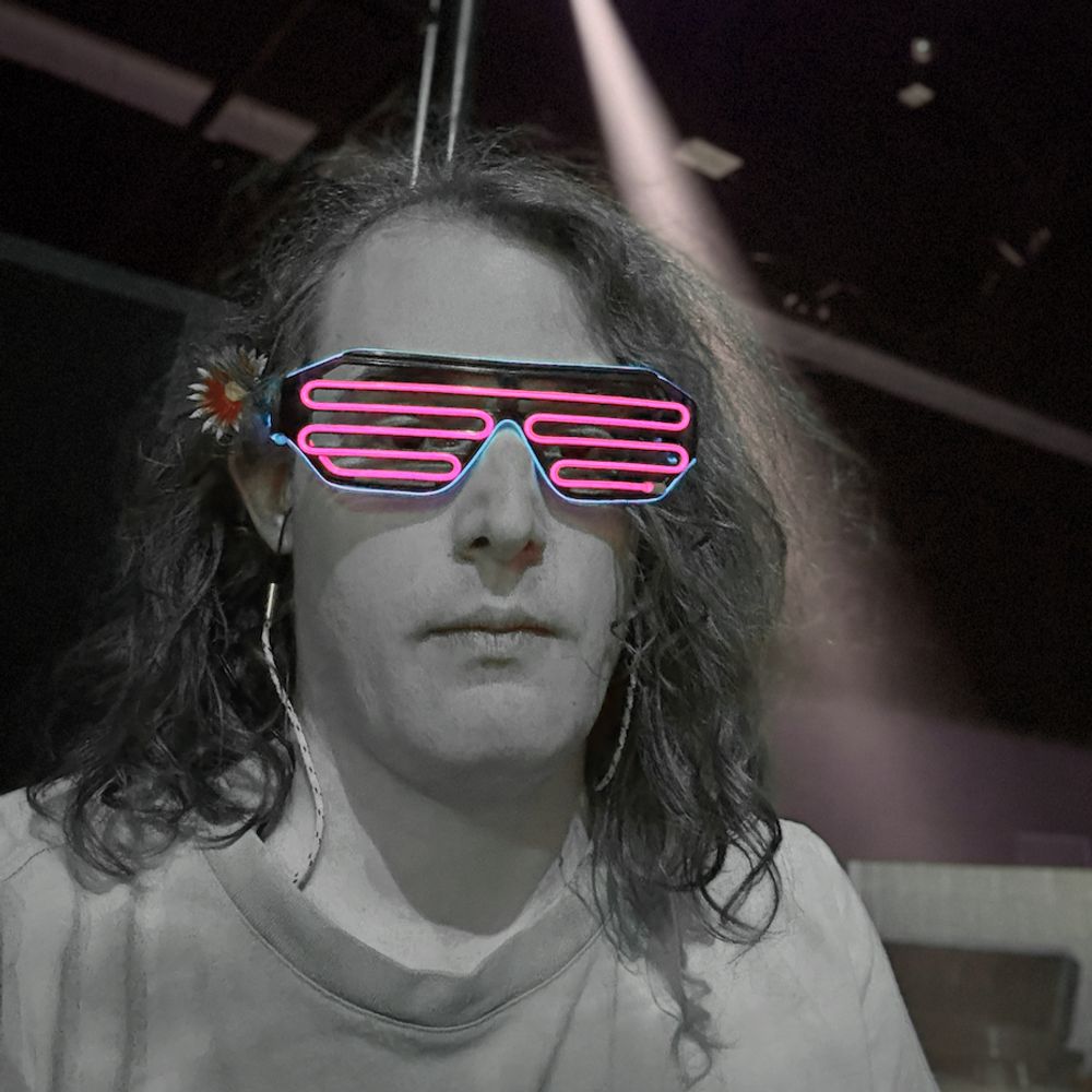 ᛞ Ɣɪ⫽