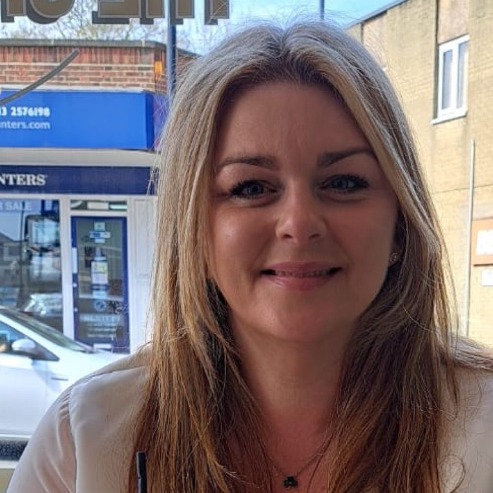 Nicola Queenan