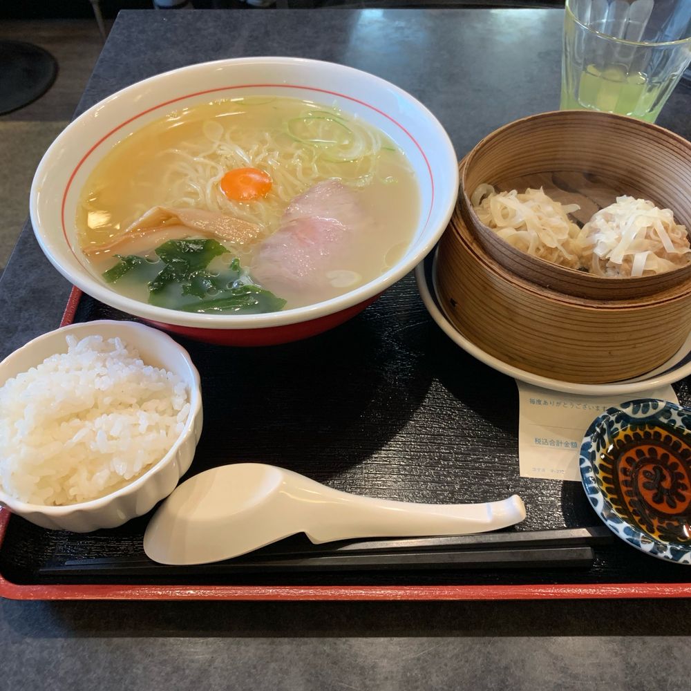 な