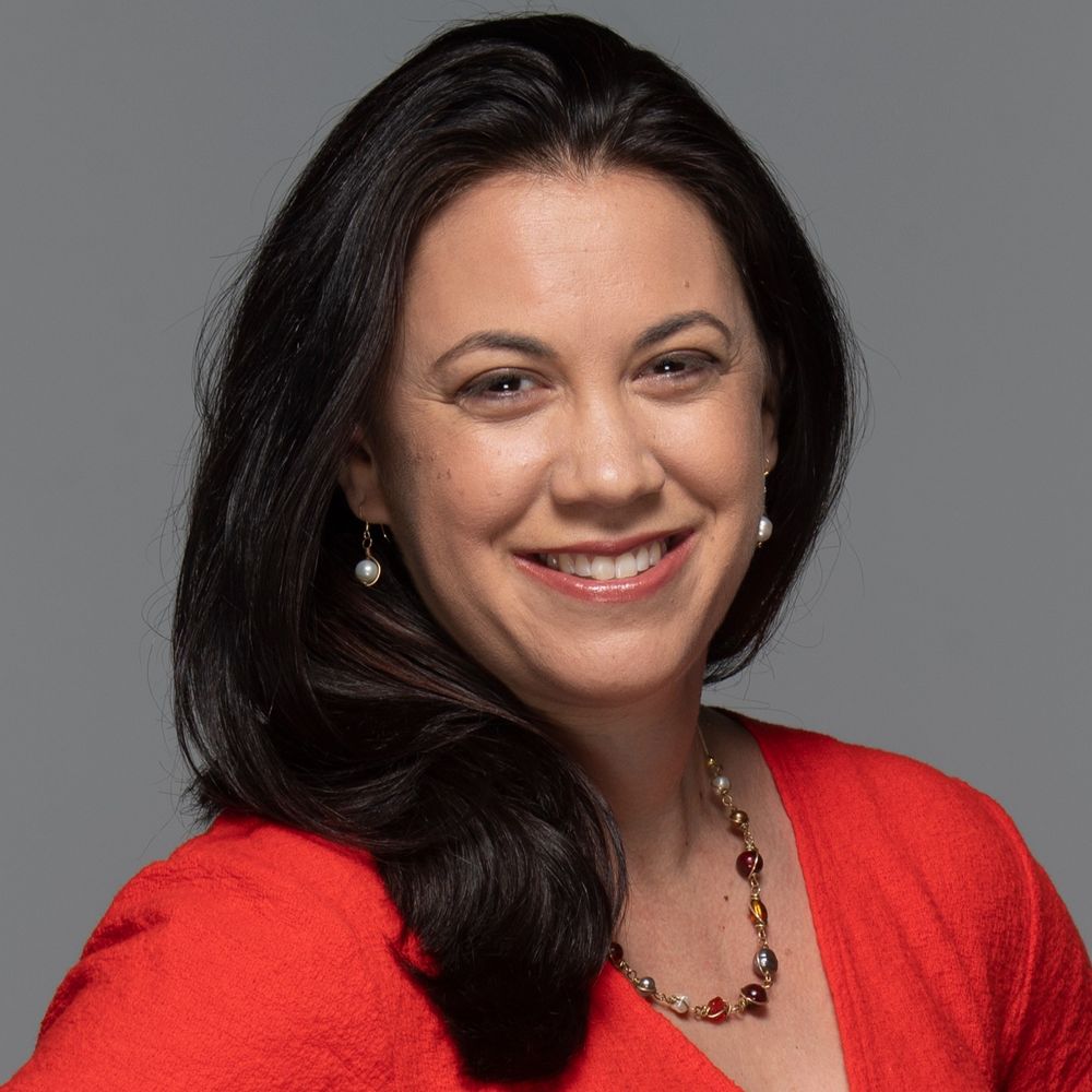Lisa Bonos