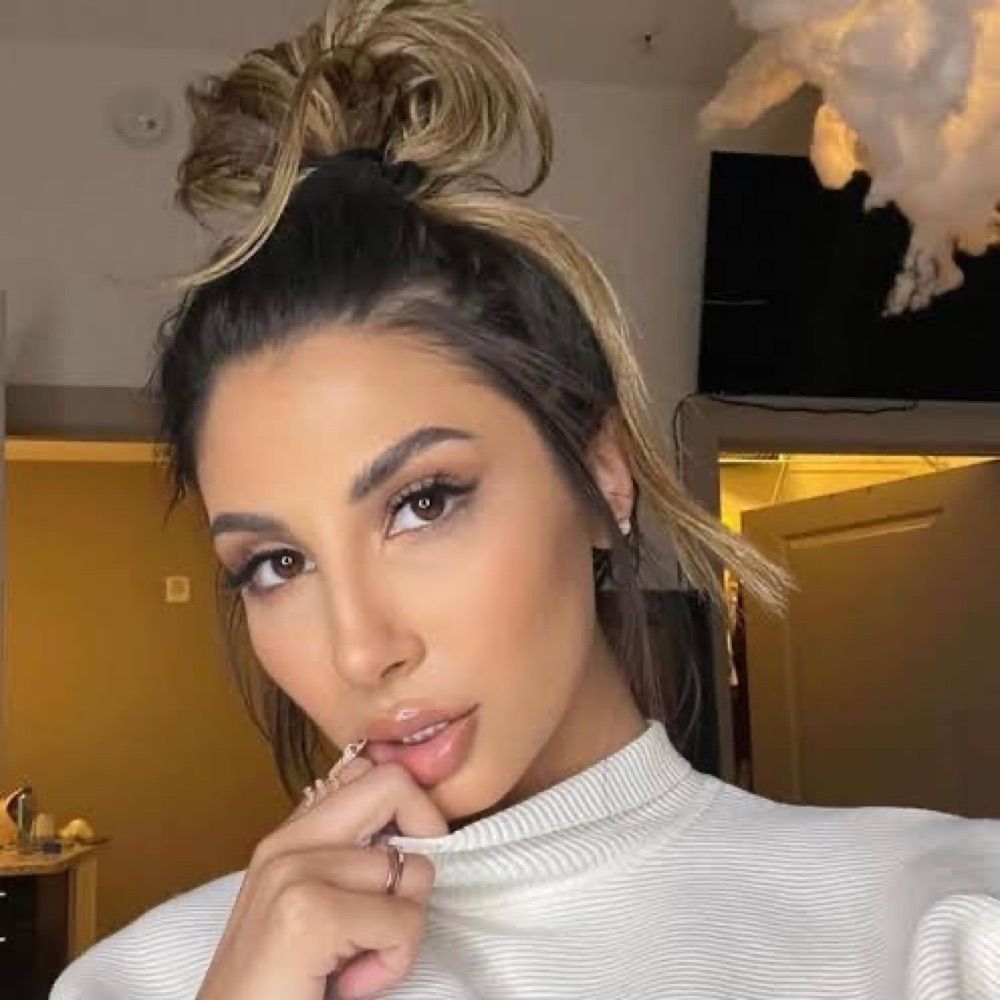 Giana Dior