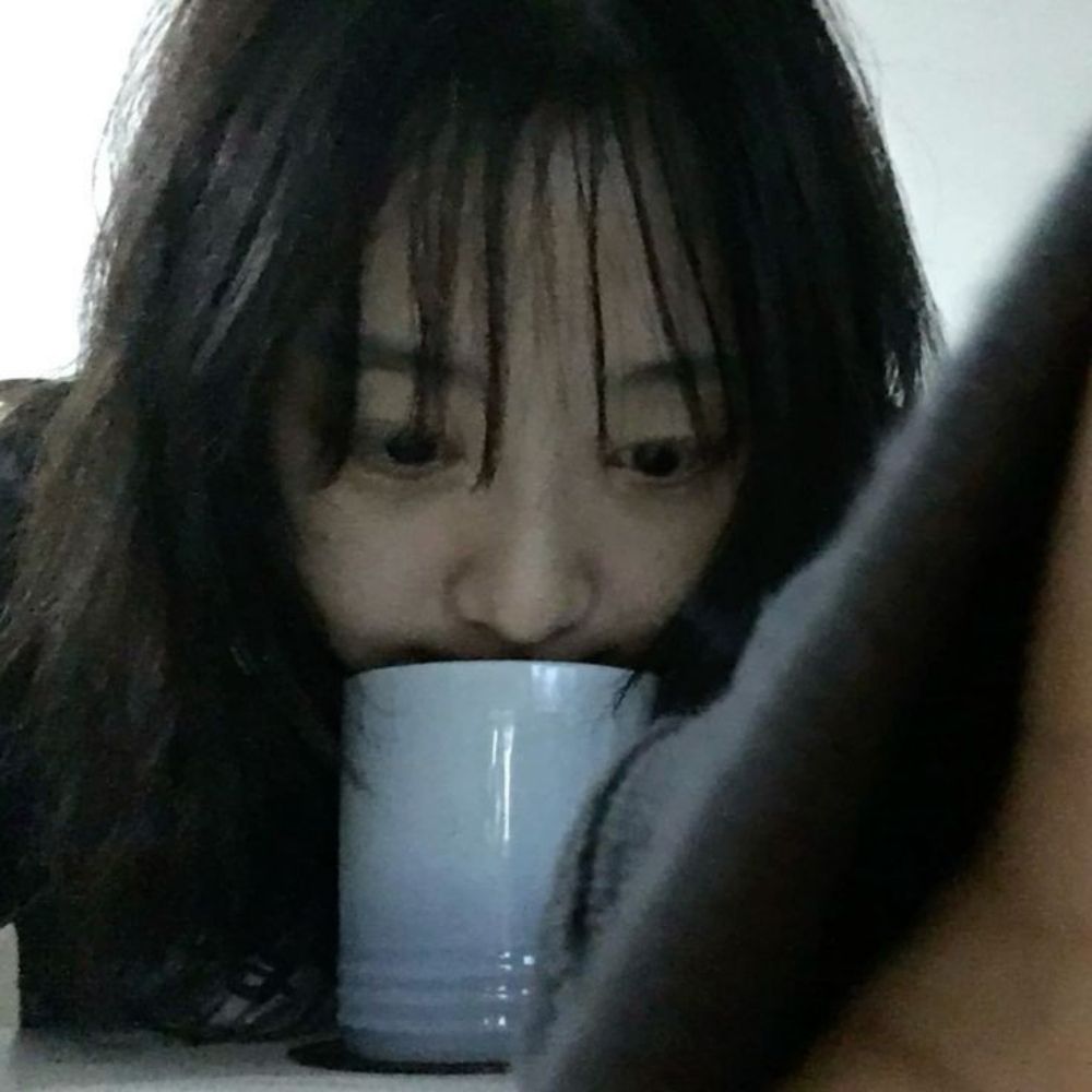 𝘀𝗶𝗹𝗹𝘆 girl 😲