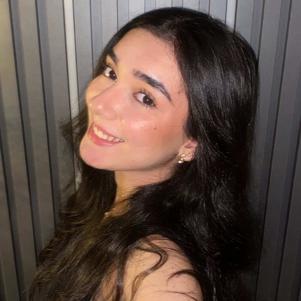 Alícia Fróes 