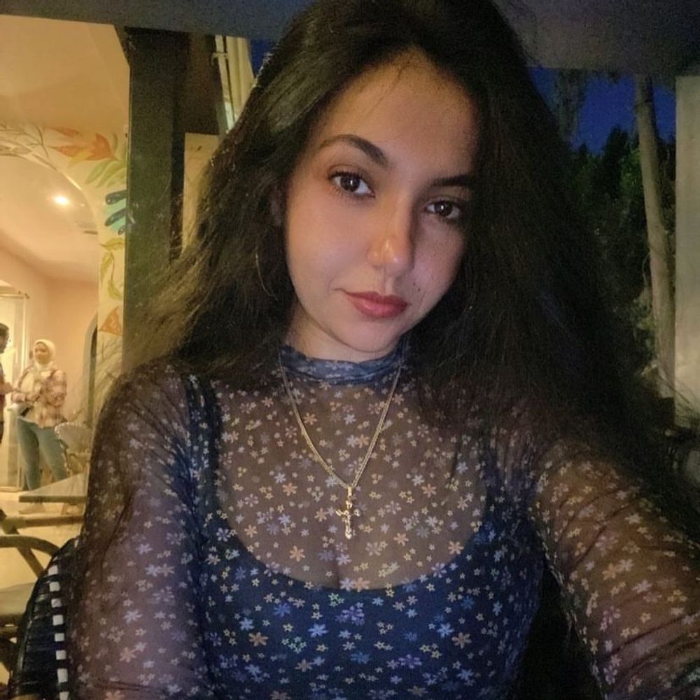 مشجعة صغار النفوس