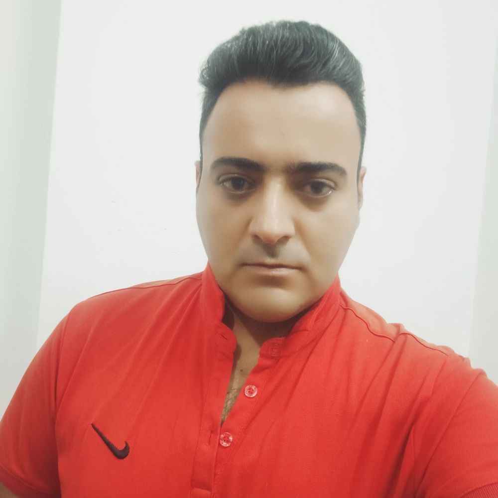علیرضا ورزنه