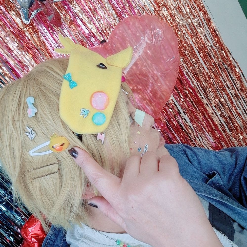 殿。