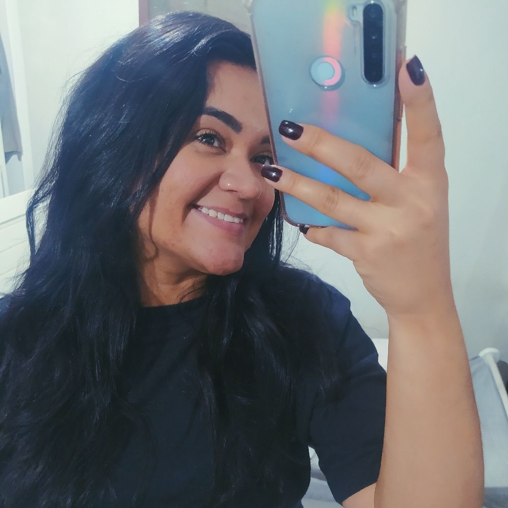 Juliana Policarpo 