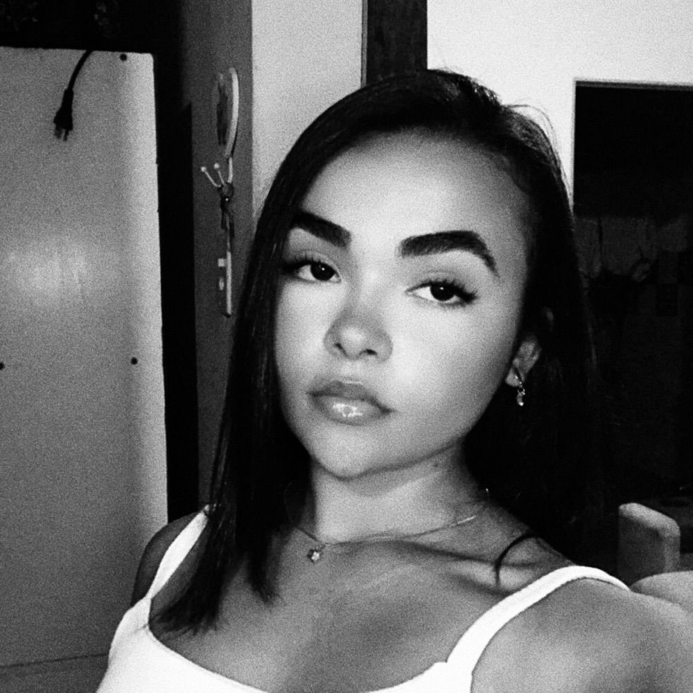 Kayla🪶
