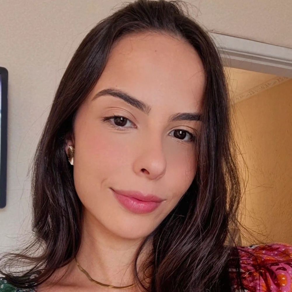Isabelly Sette