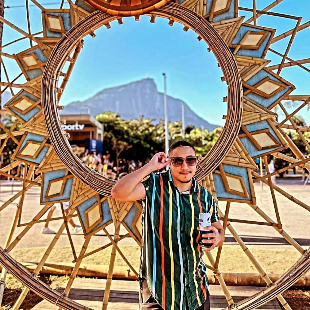 Dj só para baixinhos 🎧🏳️‍⚧️ 