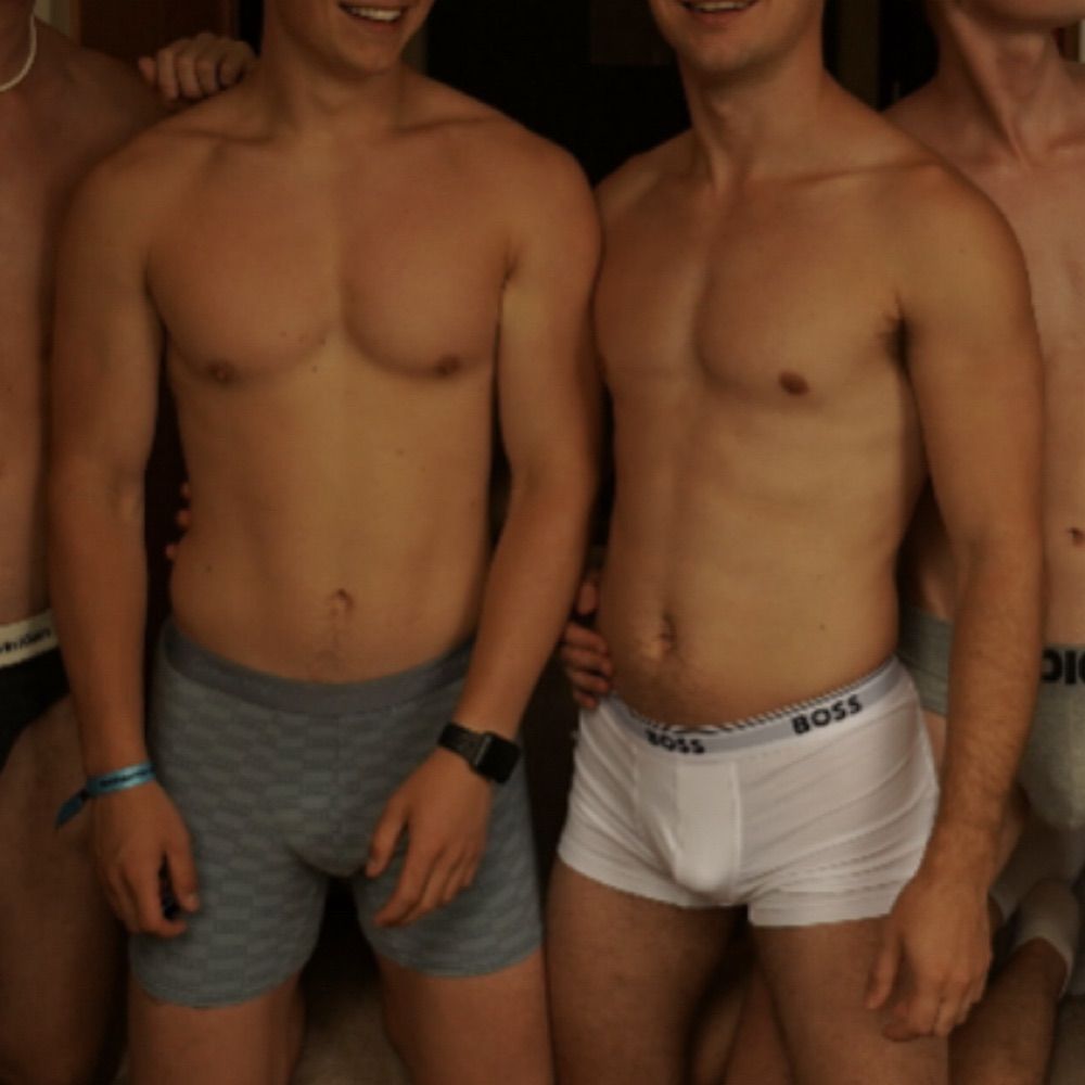 Hot (Gay) Lads (18+)