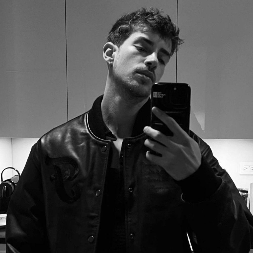 𝒓𝒊𝒍𝒆𝒚 ♡ 𝒋𝒂𝒎𝒆𝒔.