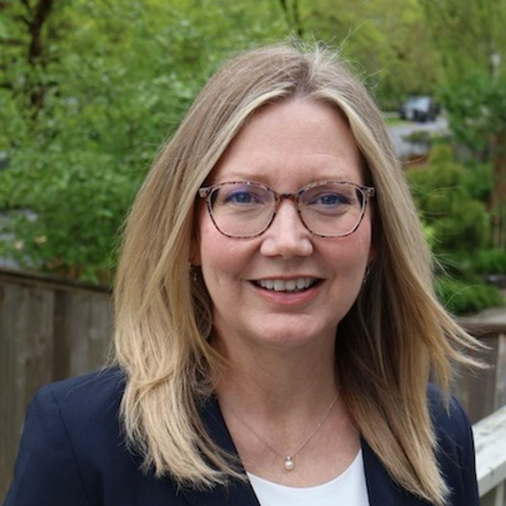 Laura MacKay