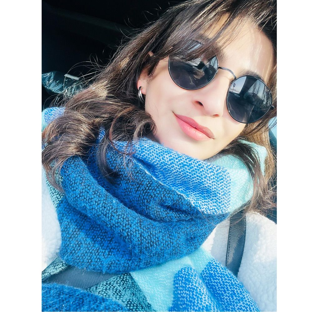 👽