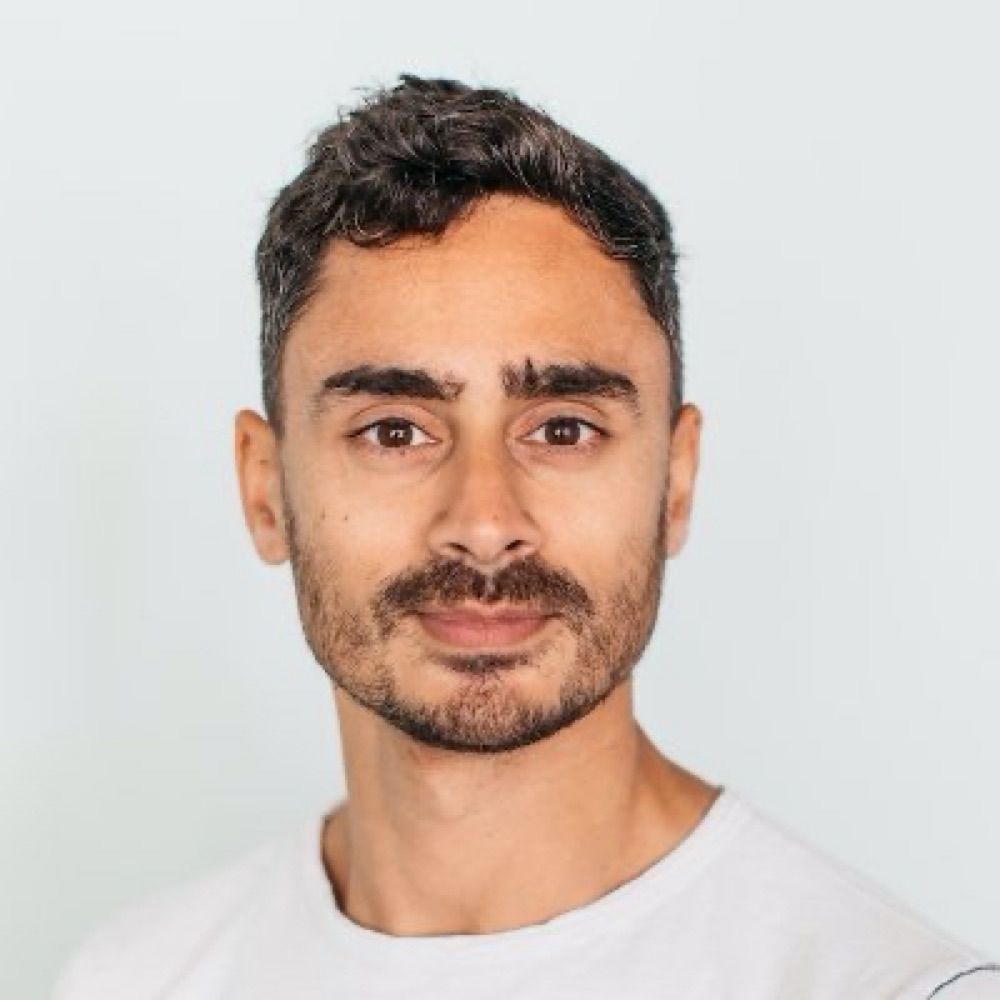 Dave Peiris