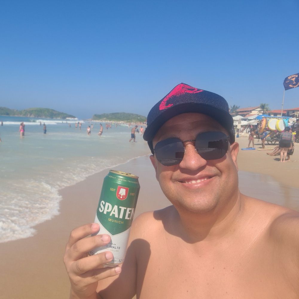 André Apolinário 