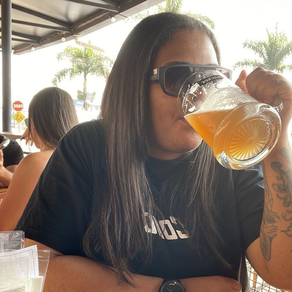 Isabela Ferreira 