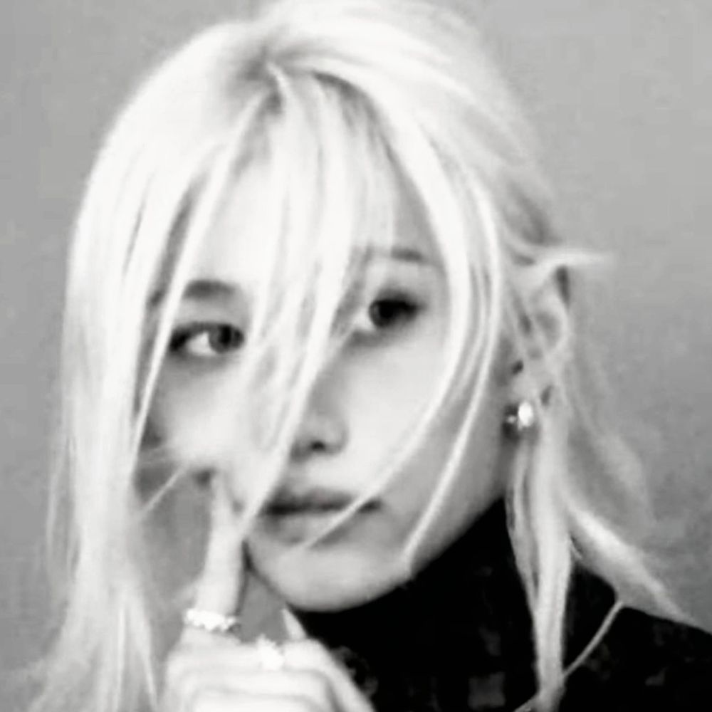 ari 🌙