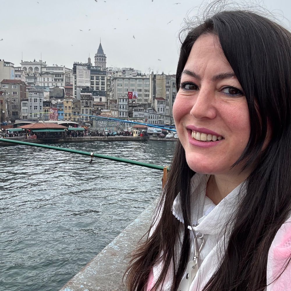 Gamze Şener