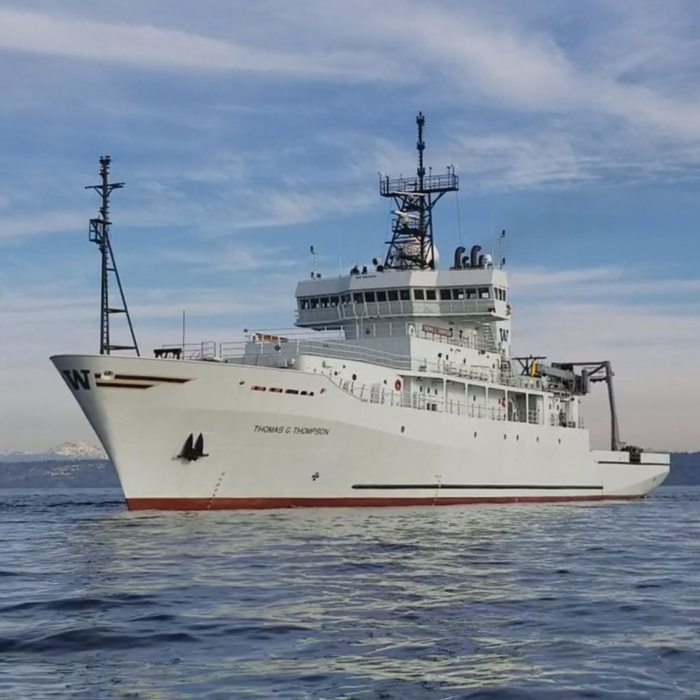 R/V Thomas G. Thompson