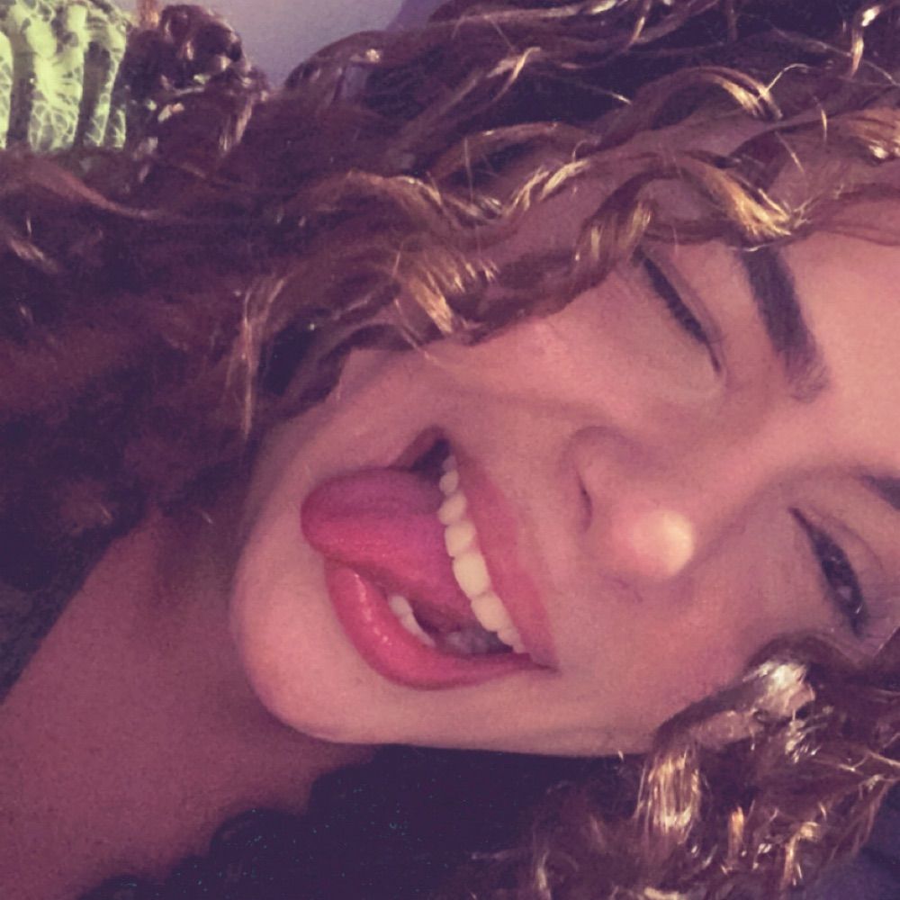 yolly rainha e o resto nadinha