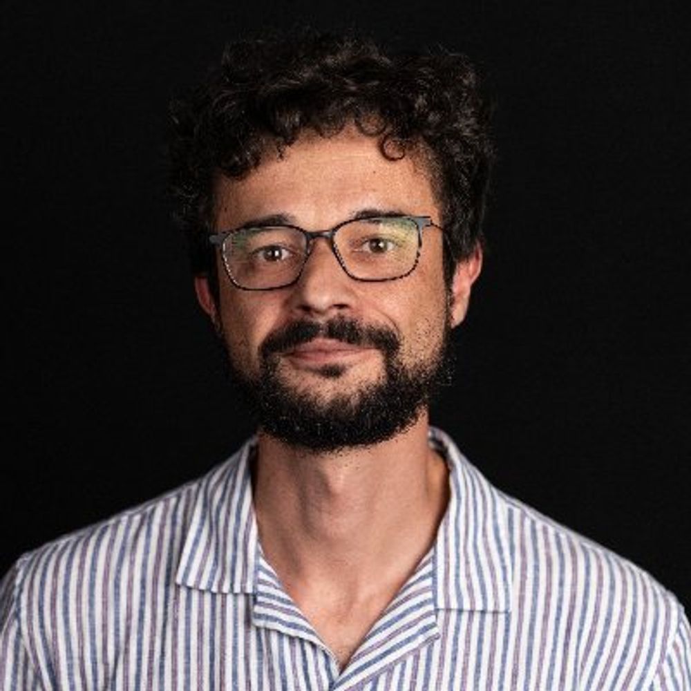Iván Gil