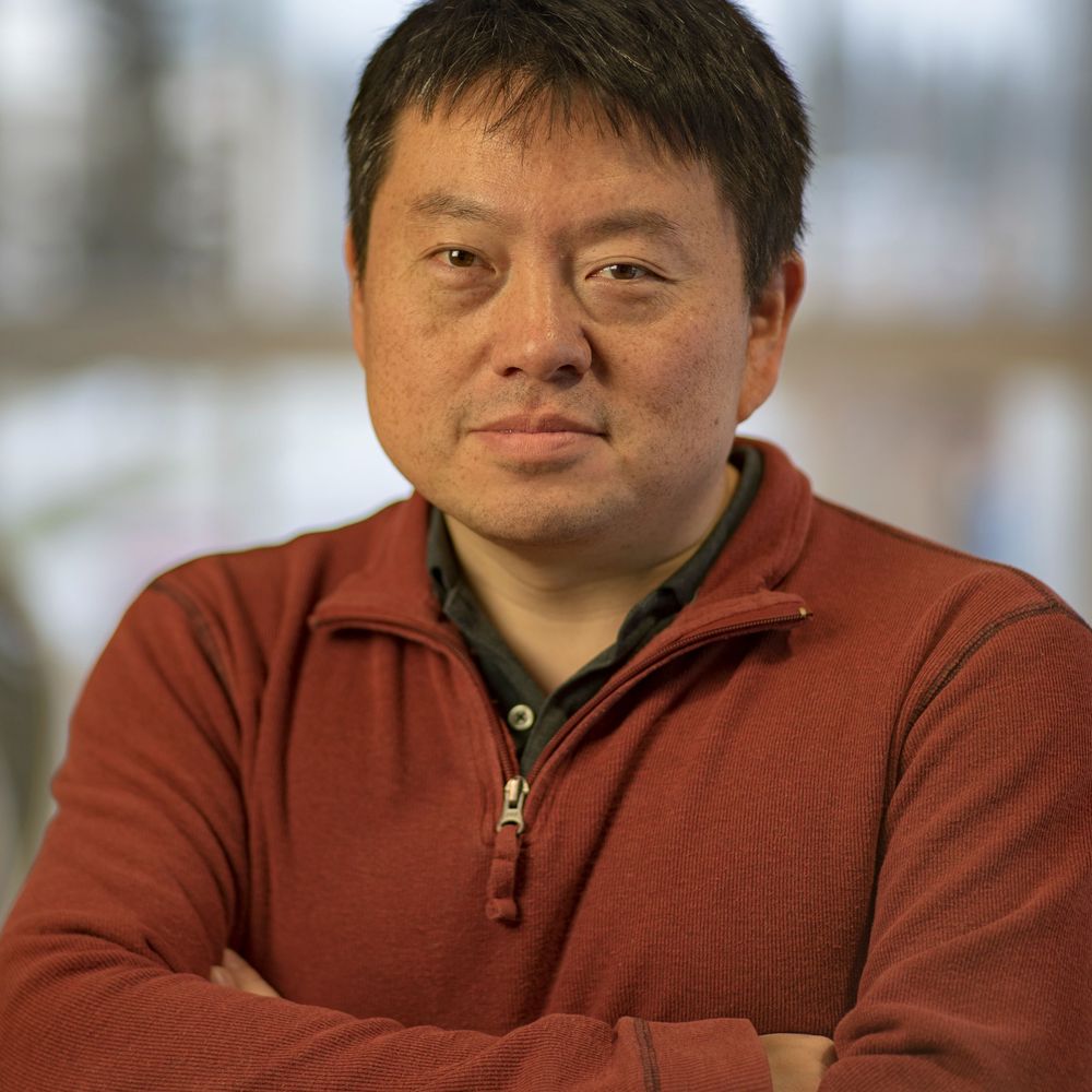 Jingqiu Mao
