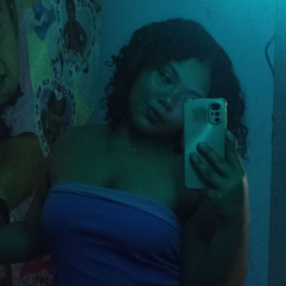 luly 𐙚