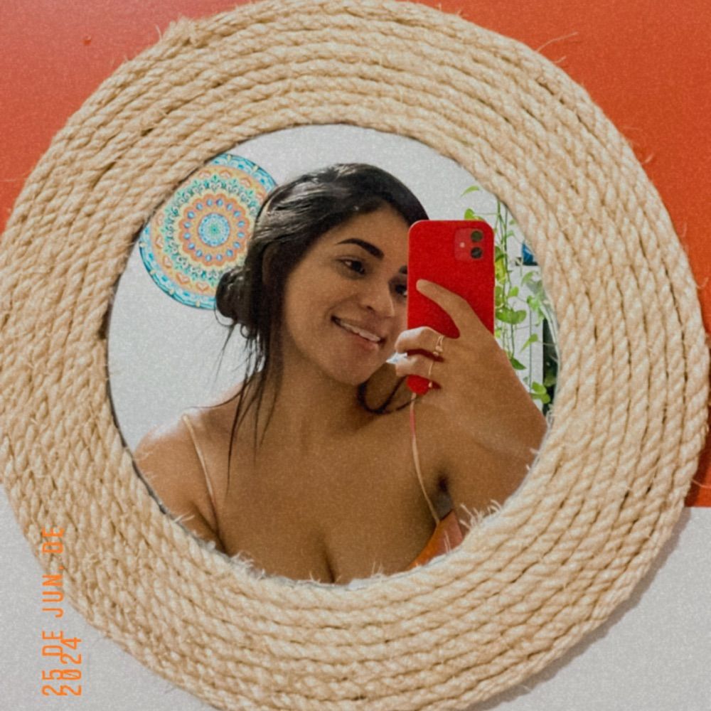 júlia