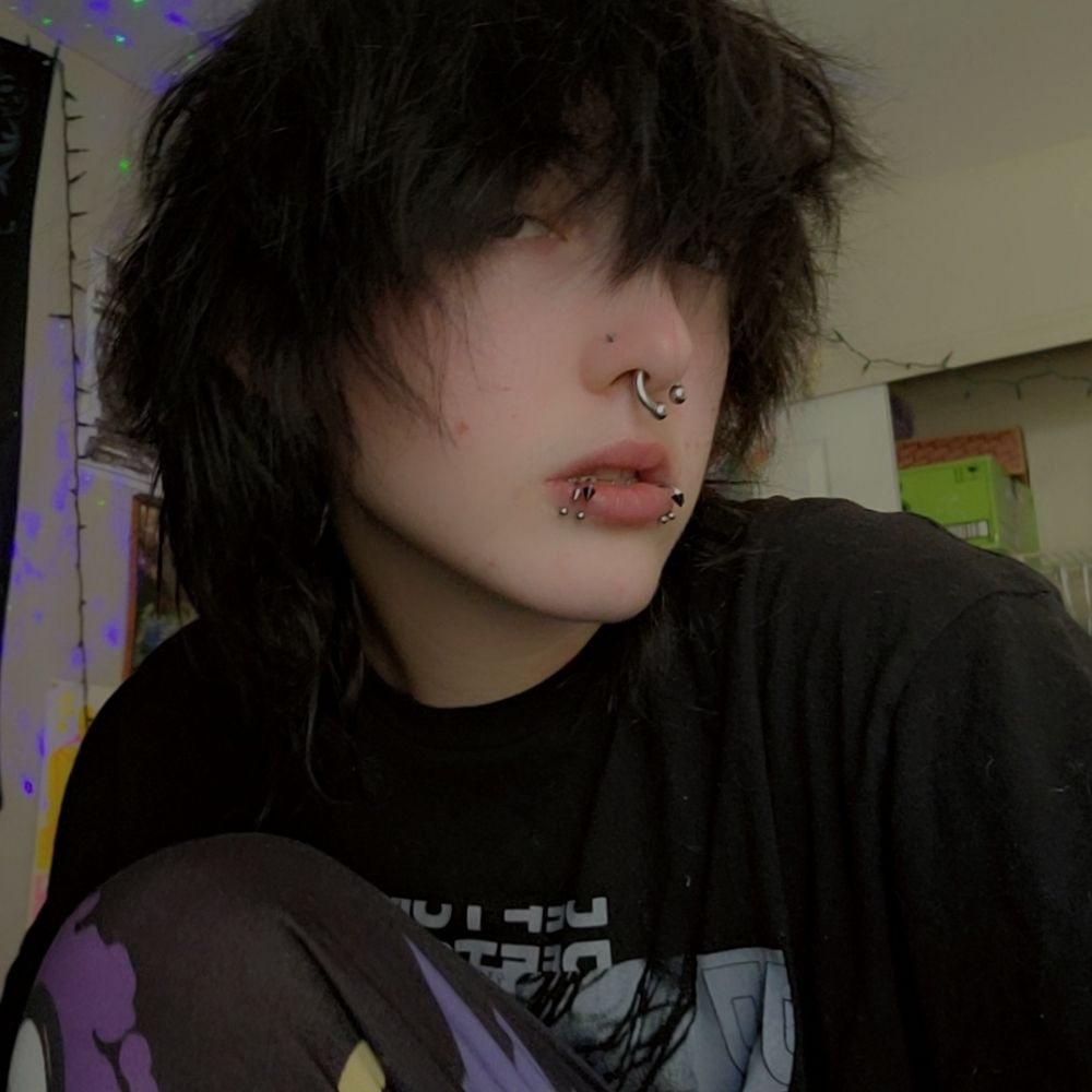 ☆ marsh ☆ - he/him