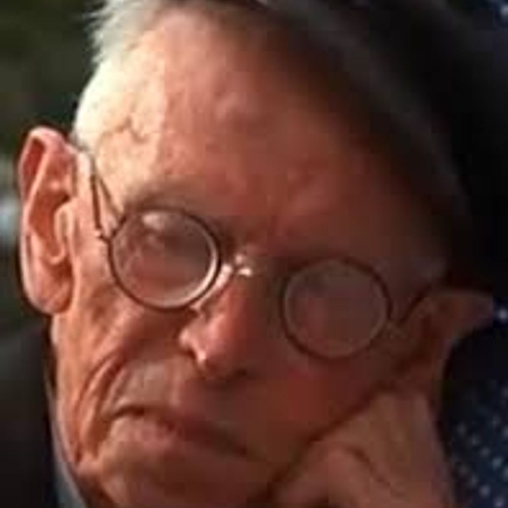 Ernesto Diezmartinez
