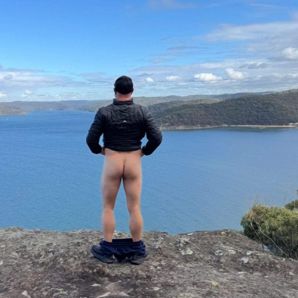 Aus Nudist 81