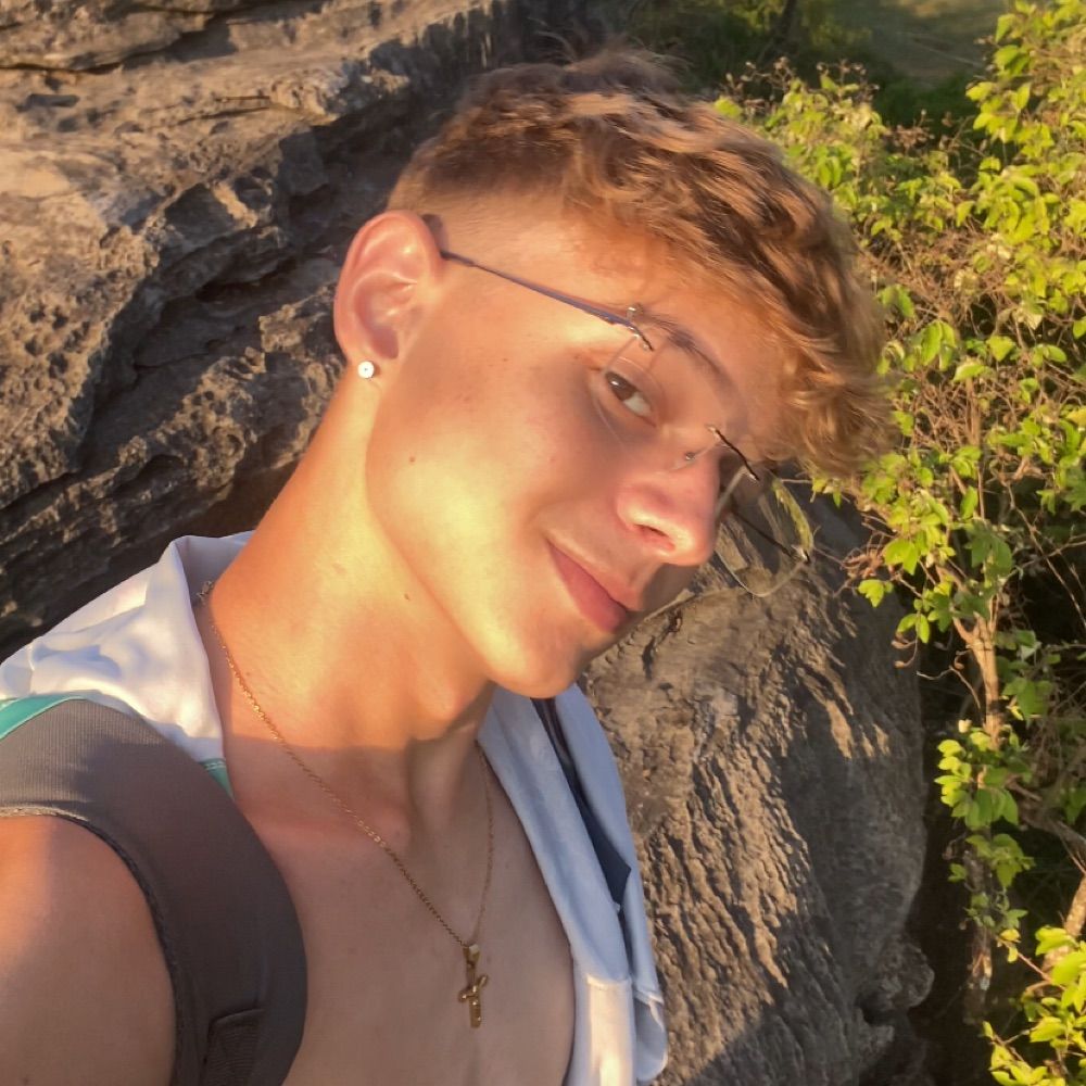 lucas ayala