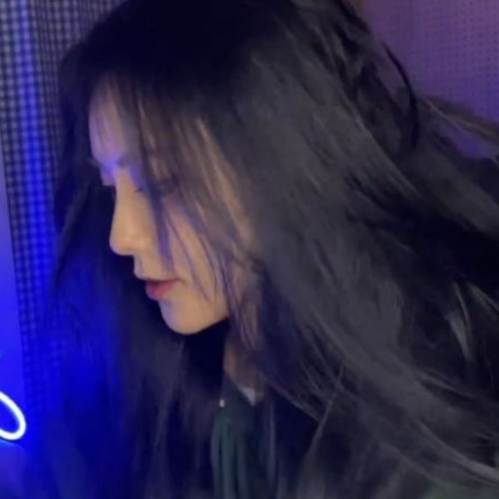 YJ⚡