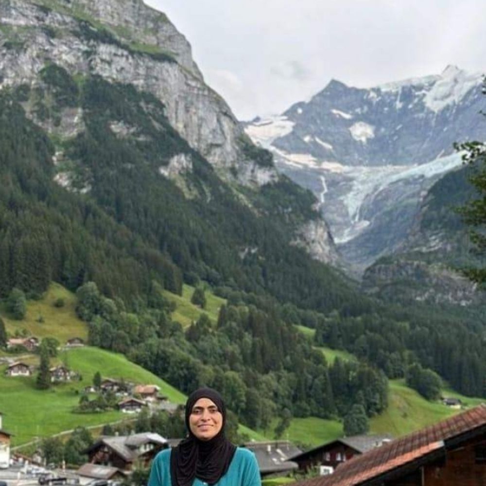Dr Rania Sawalhi