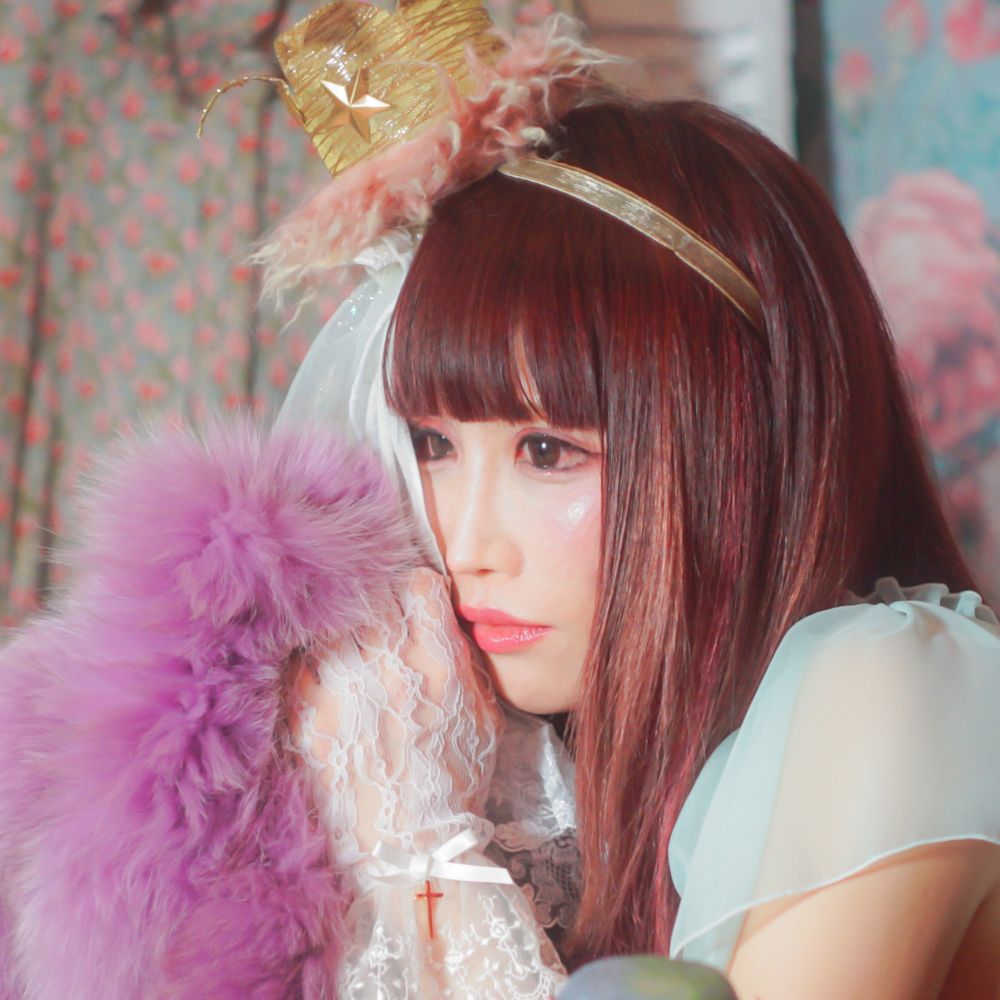 ボンジュール鈴木 (Bonjour Suzuki)